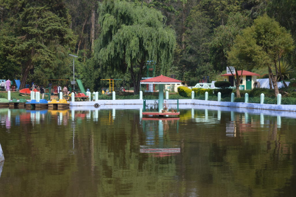 Lake inside Sim Park, Coonoor