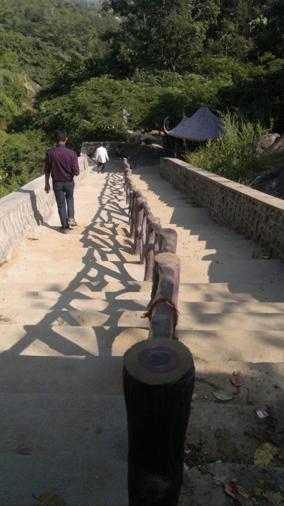 Stairs to reach Panchlingeswar Temple