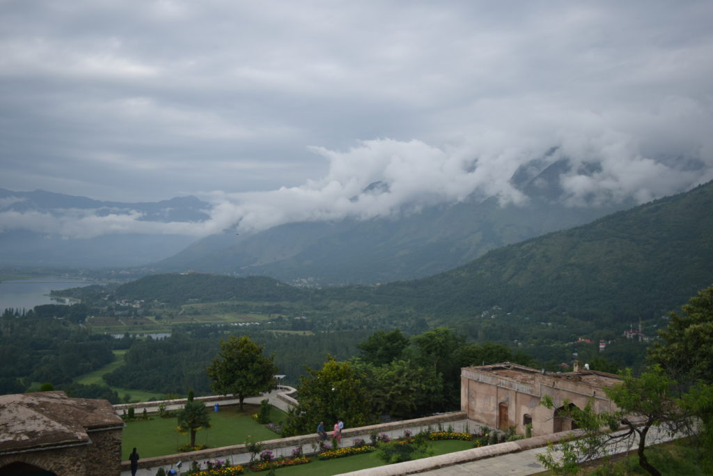Things to consider before travelling to Srinagar