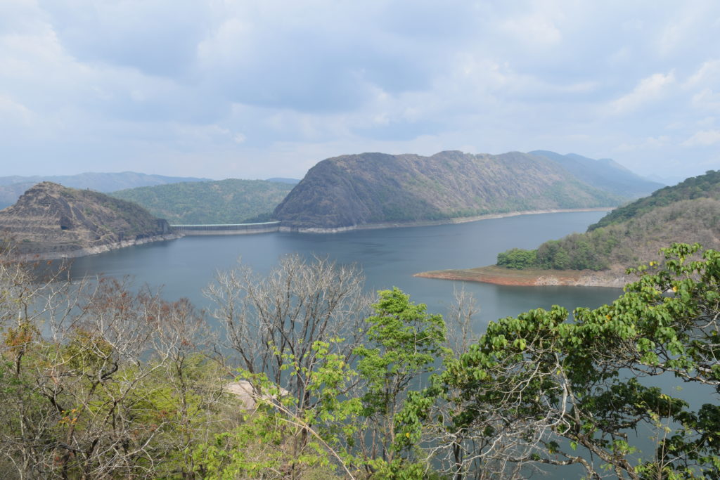 Tourist places near Munnar- Idukki Dam