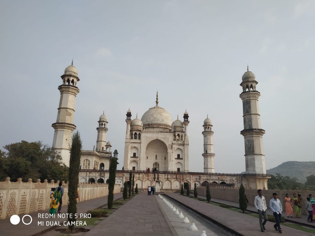 Bibi ka Maqbara