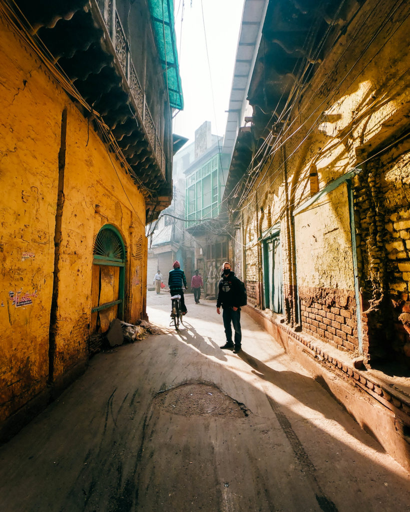 10 Important things to know about traveling in India