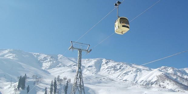Gondola ride-Top 6 Places To Visit In Gulmarg